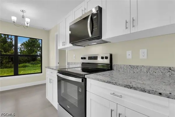 2601 48th ST W, Lehigh Acres, FL 33971