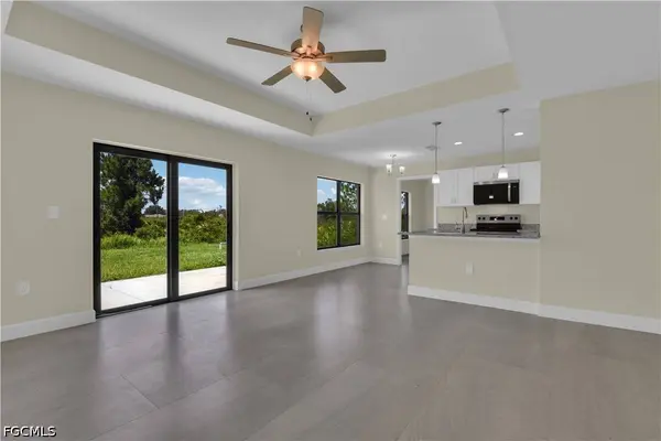 2601 48th ST W, Lehigh Acres, FL 33971