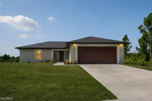 2601 48th ST W, Lehigh Acres, FL 33971
