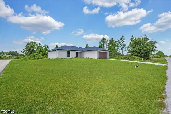 2601 48th ST W, Lehigh Acres, FL 33971