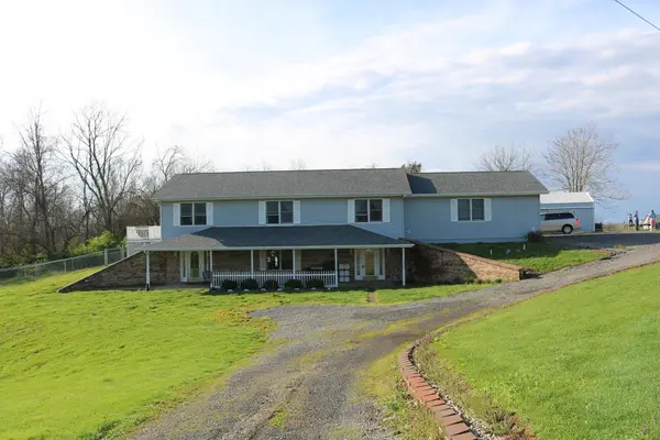 9453 Florence Hill Rd, Florence, IN 47020