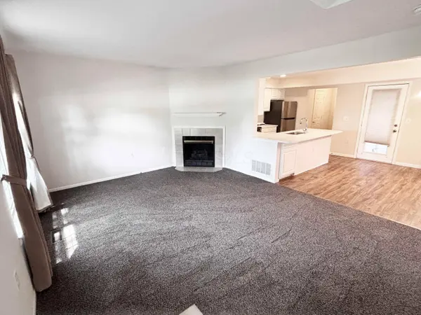 3015 Glenloch Circle, Dublin, OH 43017