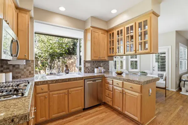 569 Cherrywood DR, Sunnyvale, CA 94087