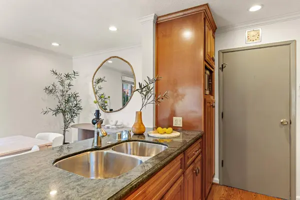 12555 Tallent AVE, San Jose, CA 95127