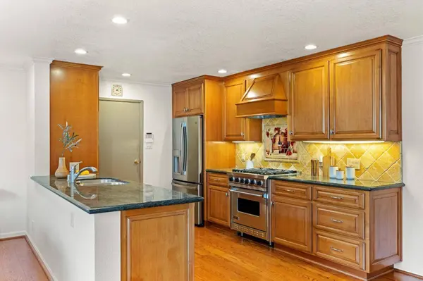 12555 Tallent AVE, San Jose, CA 95127