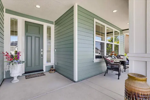 207 Ryans LN, Grass Valley, CA 95945