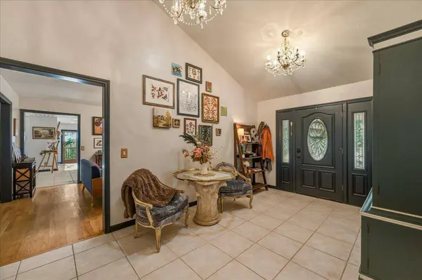 8980 Upper Valley RD, Auburn, CA 95602