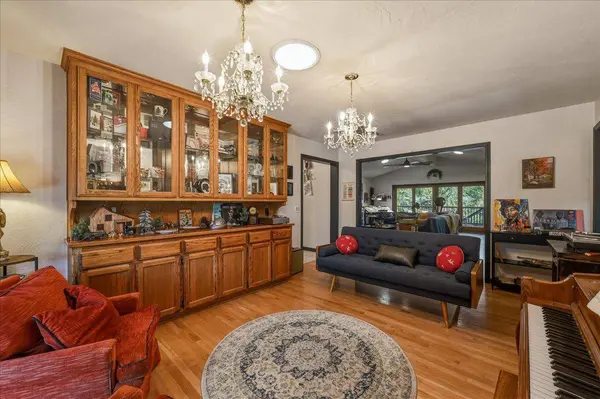8980 Upper Valley RD, Auburn, CA 95602