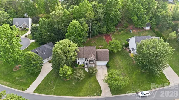 470 Fox Ridge CT, Stanley, NC 28164