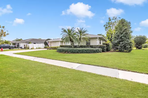 4648 Addison ST, Boca Raton, FL 33428