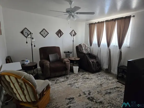 2904 S Lea Avenue, Roswell, NM 88203