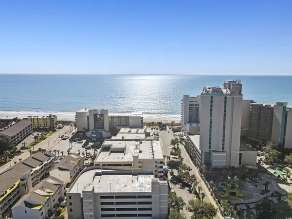 306 74th Ave. N #105, Myrtle Beach, SC 29572