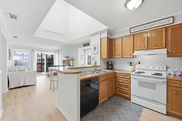 212 2nd Ave. N #731, North Myrtle Beach, SC 29582