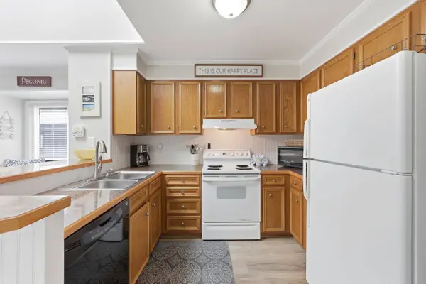 212 2nd Ave. N #731, North Myrtle Beach, SC 29582