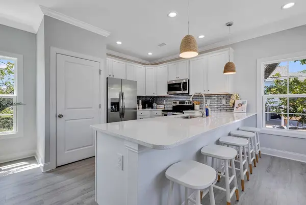 495 Rosemary Ln., North Myrtle Beach, SC 29582