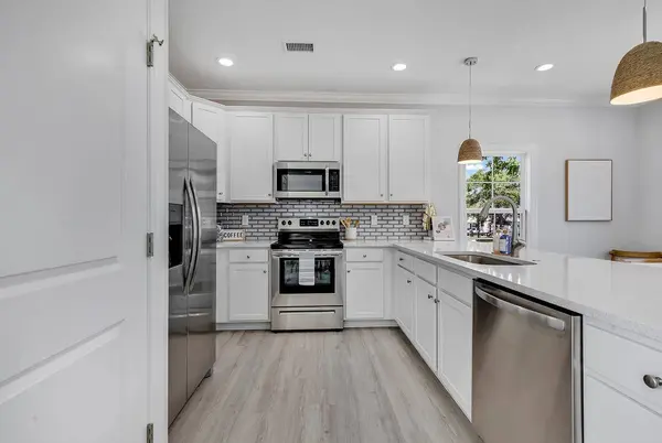 495 Rosemary Ln., North Myrtle Beach, SC 29582