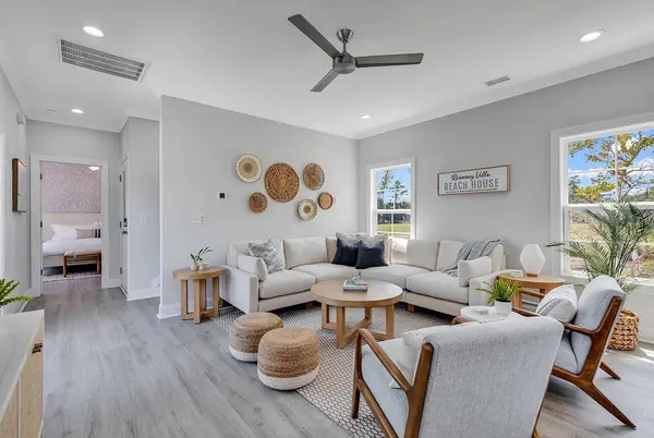 495 Rosemary Ln., North Myrtle Beach, SC 29582