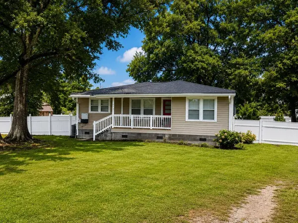 117 Zoe Ct.