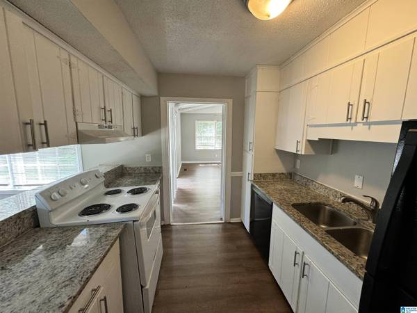 1544 6TH WAY NW, Birmingham, AL 35215