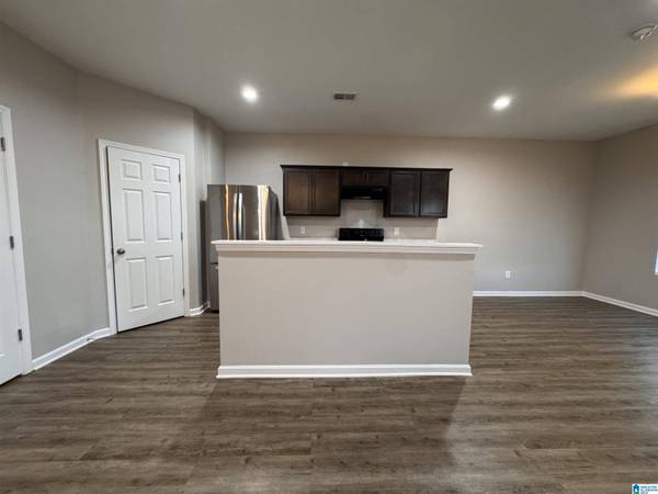 92 COTTAGE LANE, Odenville, AL 35120