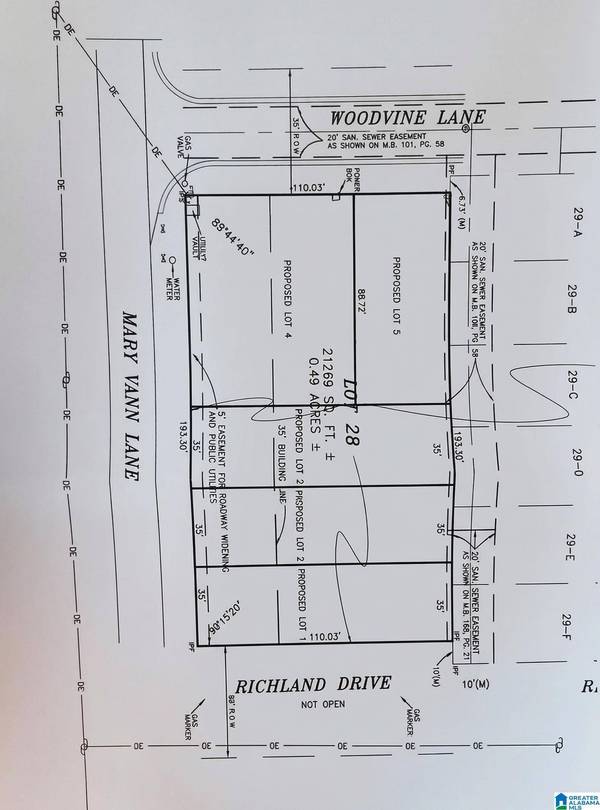 1894 WOODVINE LANE #28, Center Point, AL 35215