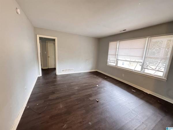 1101 CAROL CIRCLE, Midfield, AL 35228