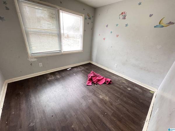 1101 CAROL CIRCLE, Midfield, AL 35228