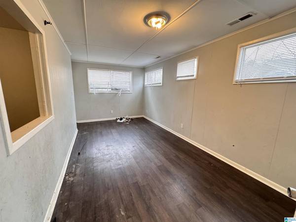 1101 CAROL CIRCLE, Midfield, AL 35228