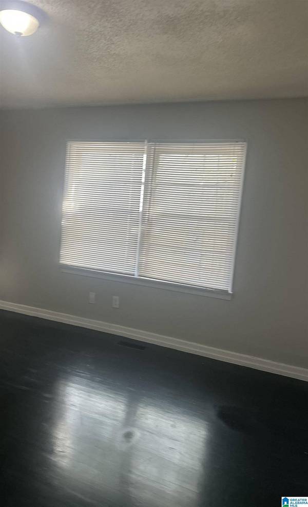 400 11TH STREET SW, Birmingham, AL 35211