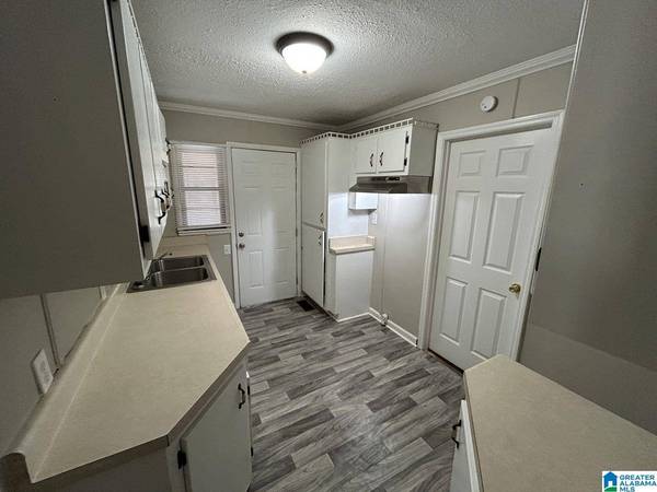 1820 WOODLAND AVENUE SW, Birmingham, AL 35211