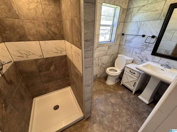 817 LEXINGTON STREET, Birmingham, AL 35224