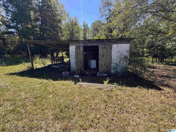 216 COUNTY ROAD 254, Clanton, AL 35046
