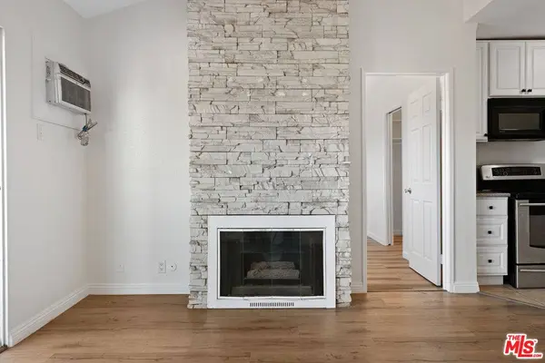 5870 Benner St #304, Los Angeles, CA 90042