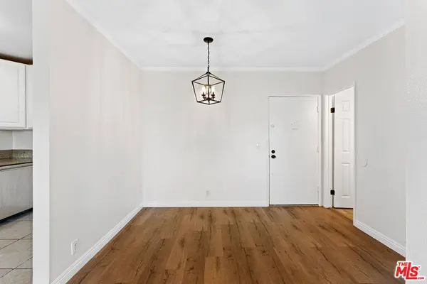 5870 Benner St #304, Los Angeles, CA 90042