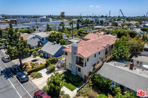 3837 Bentley Ave, Culver City, CA 90232