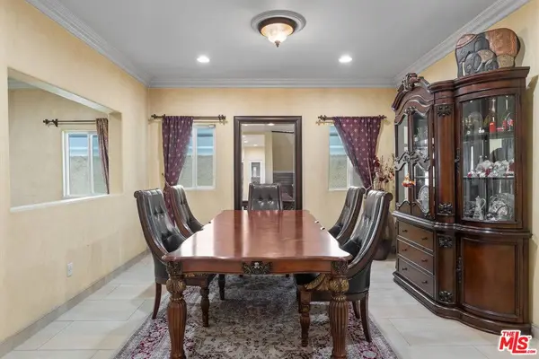 3332 Tilden Ave, Los Angeles, CA 90034