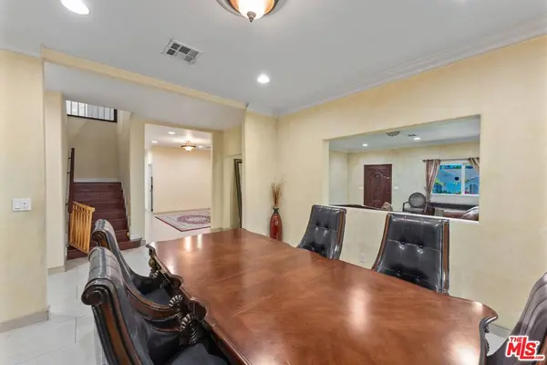 3332 Tilden Ave, Los Angeles, CA 90034