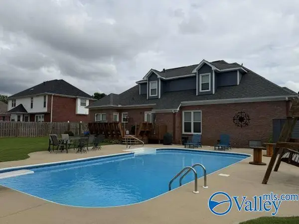 106 Coatbridge Lane, Madison, AL 35758