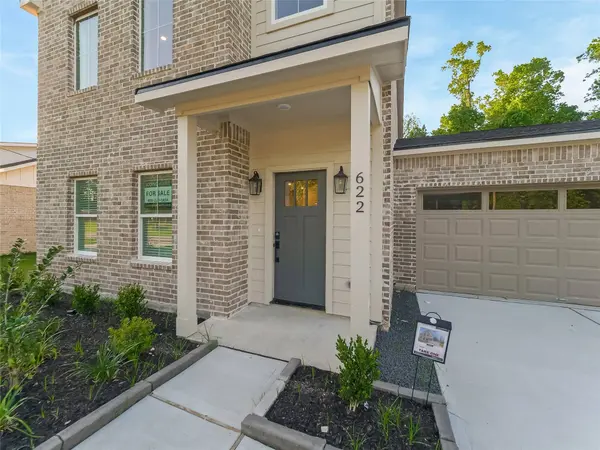 622 Luke ST, Dayton, TX 77535