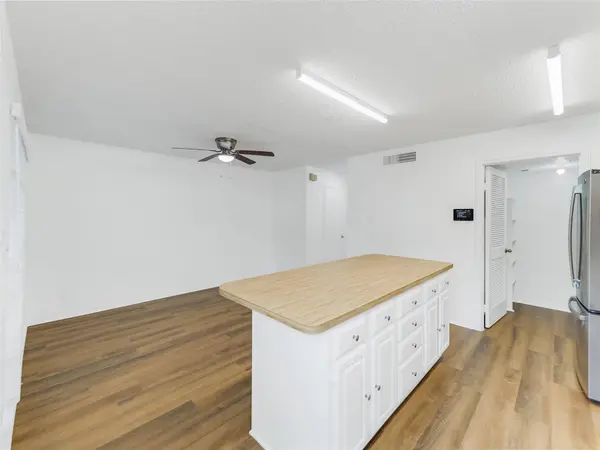 9243 Westwood Village DR #53, Houston, TX 77036