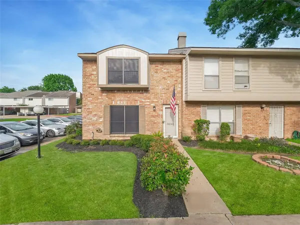 9243 Westwood Village DR #53, Houston, TX 77036