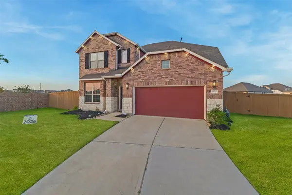 8610 Cichlid LN, Cypress, TX 77433