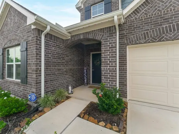 8634 Jetty Glen DR, Cypress, TX 77433