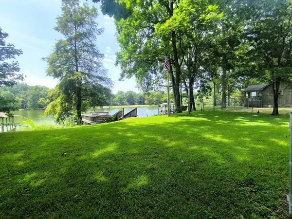 275 Club House Ln, Tiptonville, TN 38079