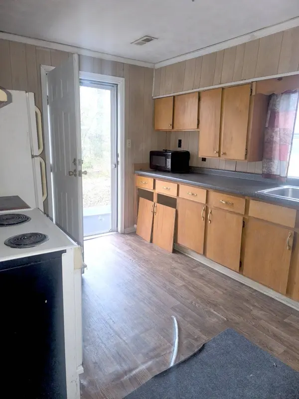529 Thomas Ave, Dyersburg, TN 38024