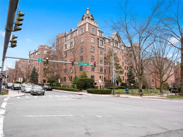 292 Main Street #5H, White Plains, NY 10601