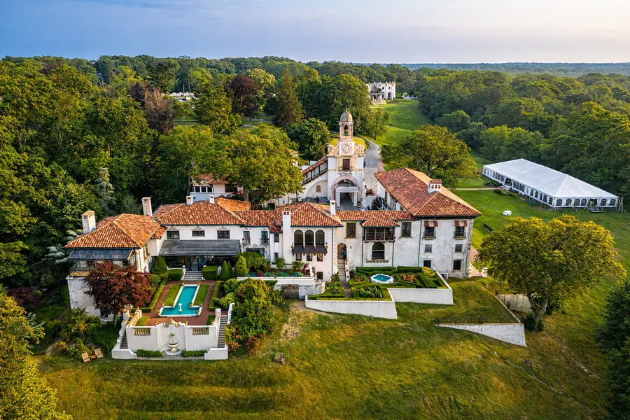 Dix Hills