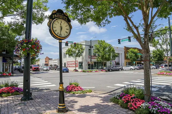 Moving to Fairhope, Alabama — What You Need to Know in 2026