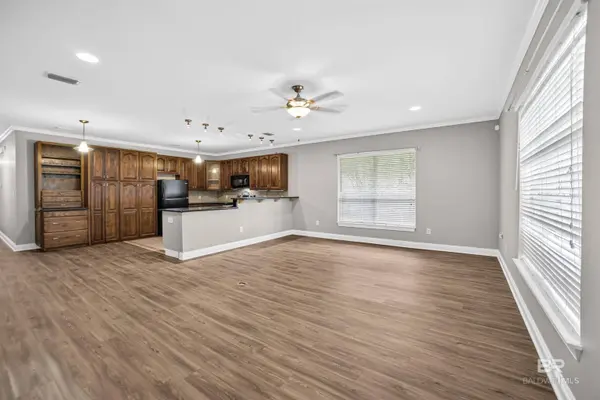 5913 Antoine Road, Mobile, AL 36693