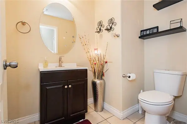 8120 Satin Carnation LN, Las Vegas, NV 89166